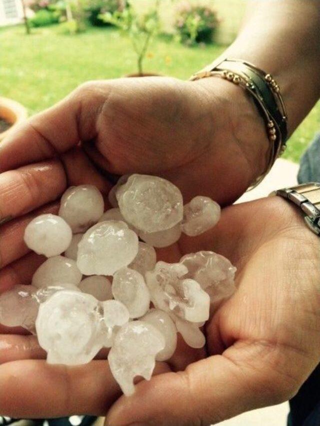 Bilecik’te Ceviz Büyüklüğünde Dolu Yağdı