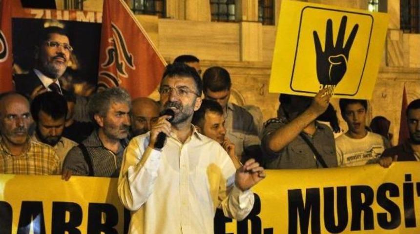 Mursi'ye Verilen Idam Cezasının Onanması Fatih'te Protesto Edildi