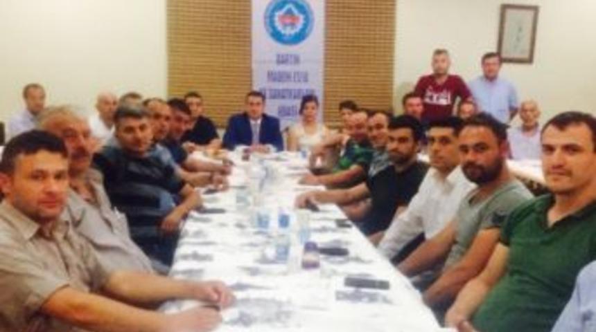 Bartın Madeni Eşya Sanatk&acirc;rları &Uuml;yeleri Yemekte Buluştu