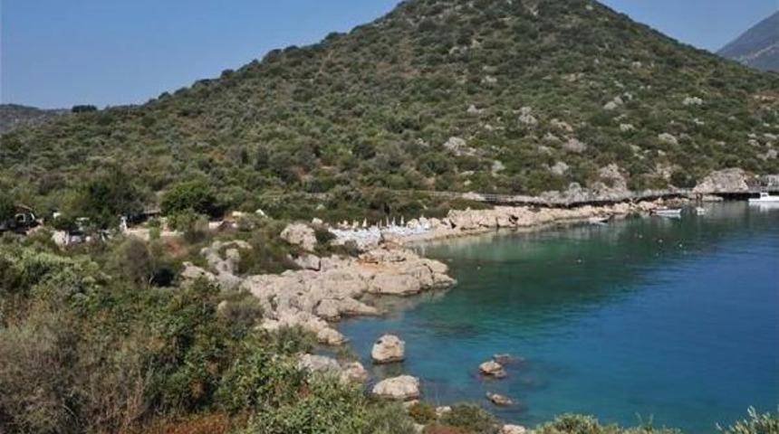 Untouched Beach In Southern Turkey To Be Covered In Concrete