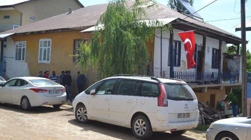 Kocaeli&rsquo;de &Ouml;ld&uuml;r&uuml;len Cezaevi M&uuml;d&uuml;r&uuml;n&uuml;n Baba Ocağında Yas Var