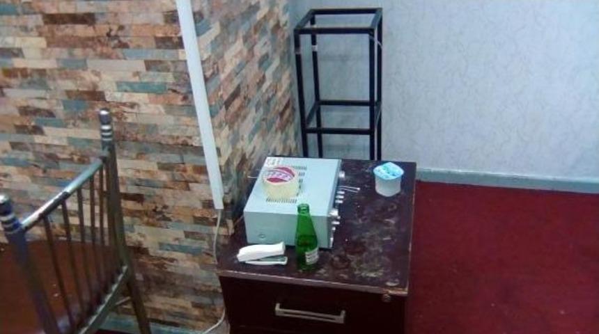 Kumar Rekortmeni G&uuml;ven Partisi Binasında, Bu Kez Sendika Tabelalı Kumar