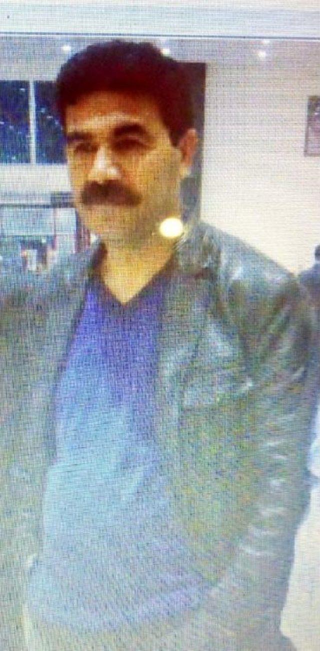 Baba- Kıza &Ccedil;arparak &Ouml;l&uuml;m&uuml;ne Neden Olan Mankene 3 Yıl Hapis Ve Tahliye 2