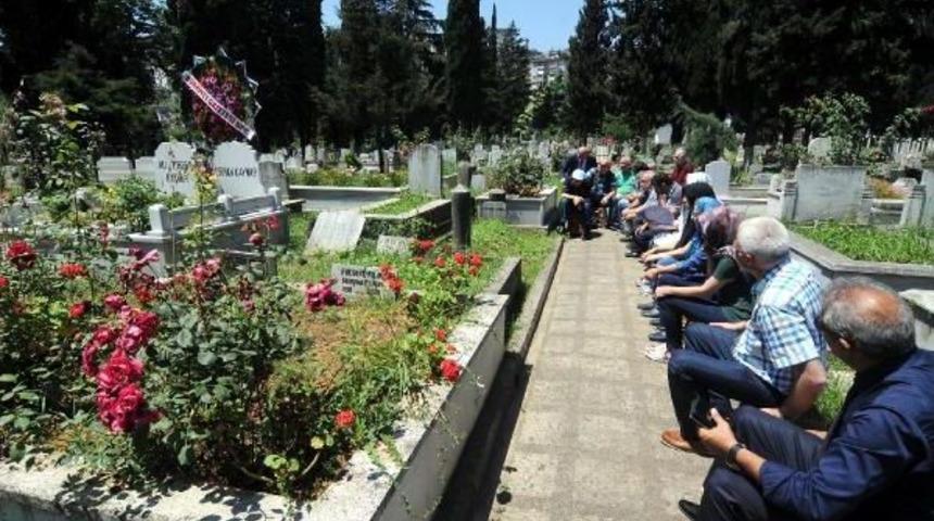 Orhan Kaynar Anıldı