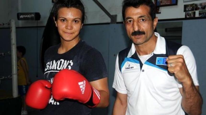 Liseli Boks&ouml;r Selma: "hedefte Şampiyonluk Var"