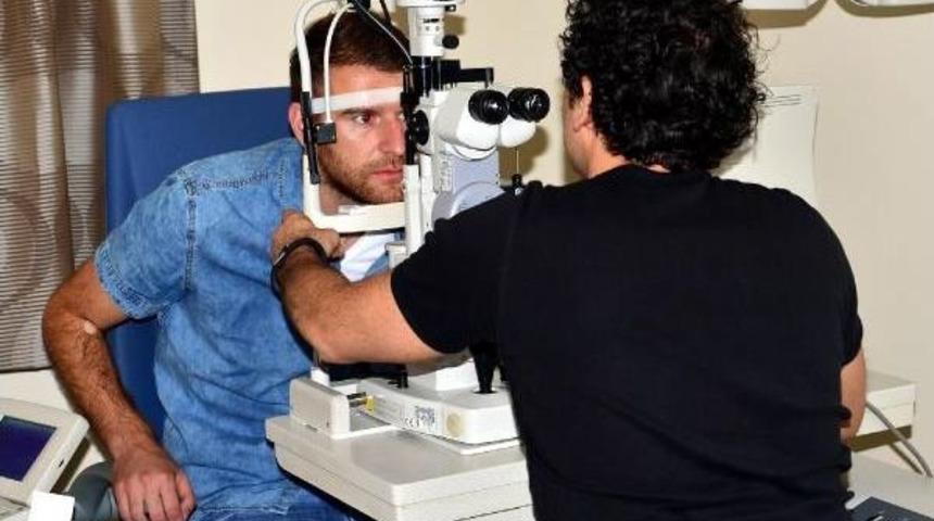 Bursaspor Sedat Berisha'yı Sağlık Kontrol&uuml;nden Ge&ccedil;irdi