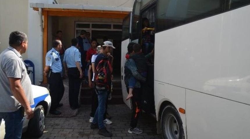 Gelibolu&rsquo;da 83 Ka&ccedil;ak Yakalandı