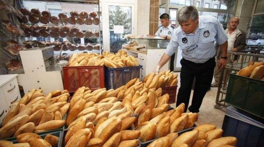 Sabaha Karşı Fırıncılar Denetlendi