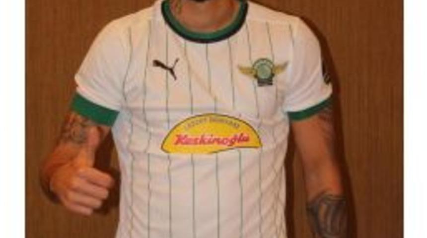 Yiğit G&ouml;koğlan Akhisar Belediyespor'da Da Aradığını Bulamadı