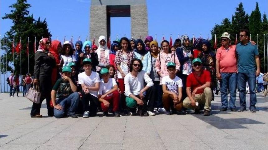 Bilgi Merkezi &Ouml;ğrencileri &Ccedil;anakkale&rsquo;de
