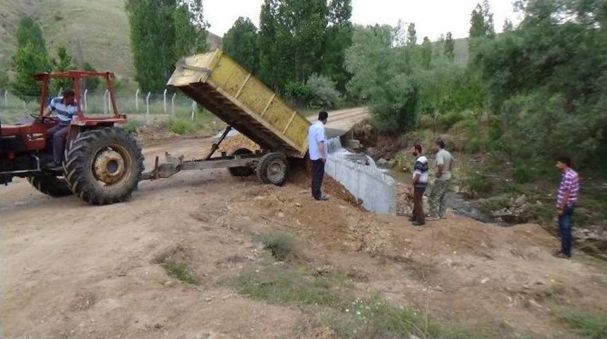 Kırıkkale&rsquo;de Sağanak Ve Dolu Yağışı