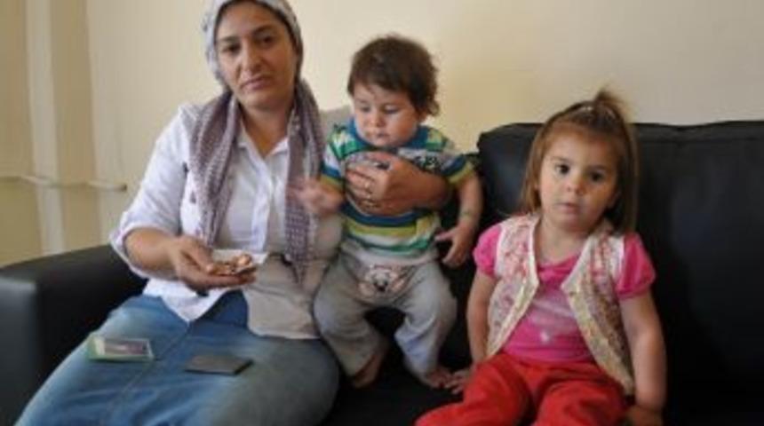 Bir Yıldır Kocasını Arıyor