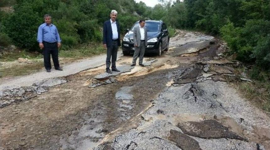 Yağmur Yolları Yerinden S&ouml;kt&uuml;