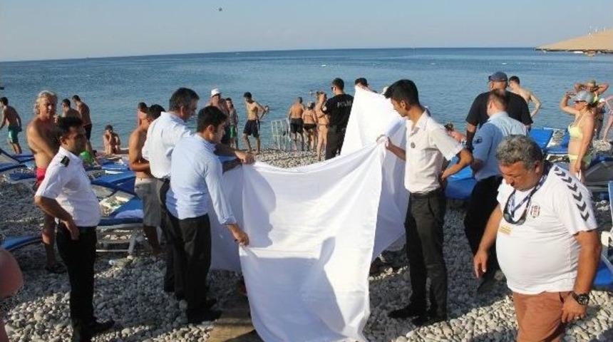 Kemer&rsquo;de 2 Turist Boğuldu