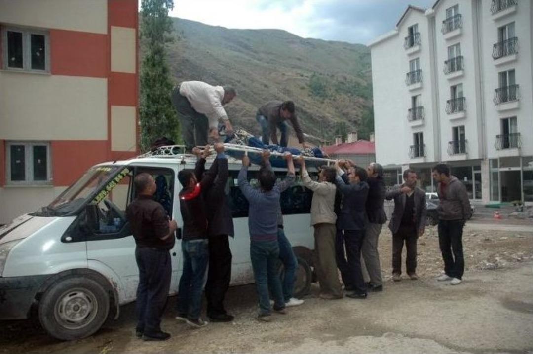 &Ccedil;atak&rsquo;ta Menşure Deresine D&uuml;şen Kadının Cesedine Bir Hafta Sonra Ulaşıldı