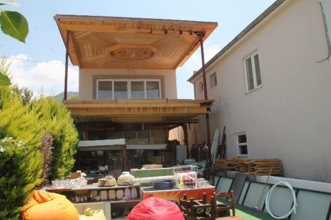 (&ouml;zel Haber) Karadayı Satın Aldığı M&uuml;lk&uuml;n Sahibiyle Kiracısı Arasında Kaldı