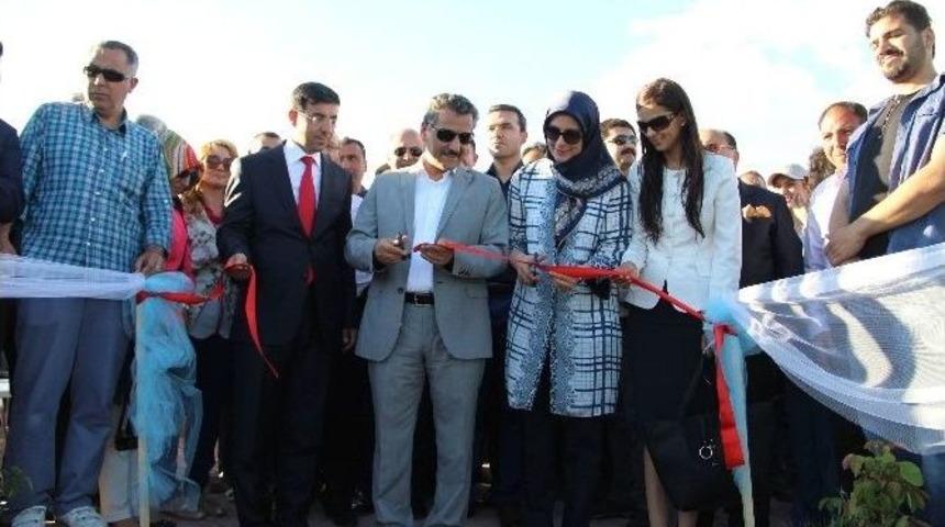 &Ccedil;emişgezek Sahiline Yapılan Sosyal Tesis T&ouml;renle A&ccedil;ıldı