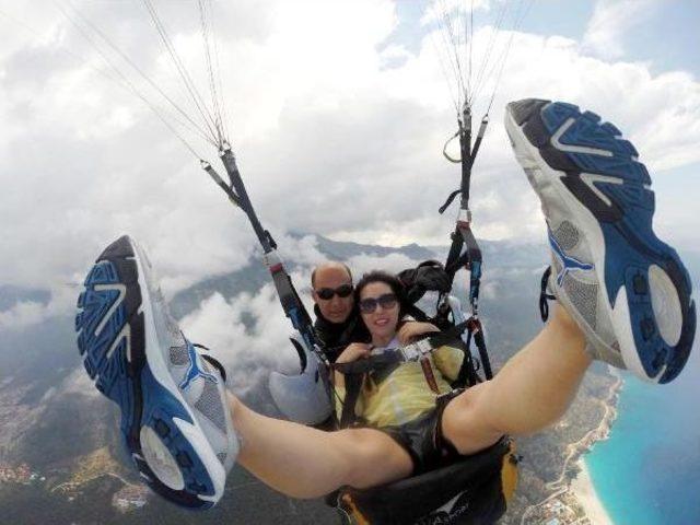 Bulut Tarlaları &Uuml;zerinde U&ccedil;ma Keyfi 2