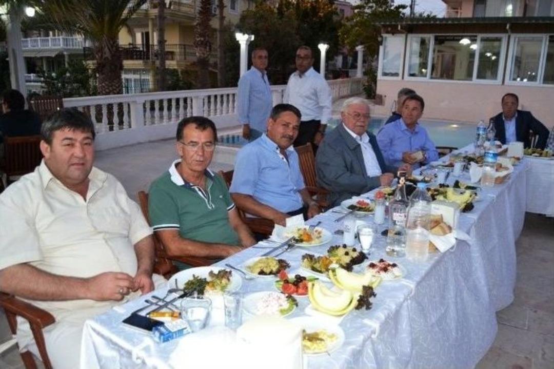 Mesut Ergin, Chpli Belediye Başkanlarını Aynı Sofrada Buluşturdu