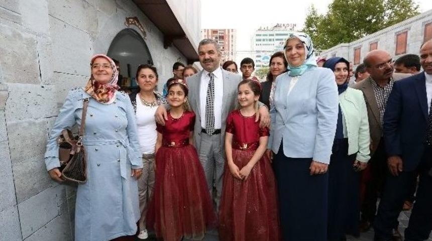 Ramazan Sokağı&rsquo;na Coşkulu A&ccedil;ılış