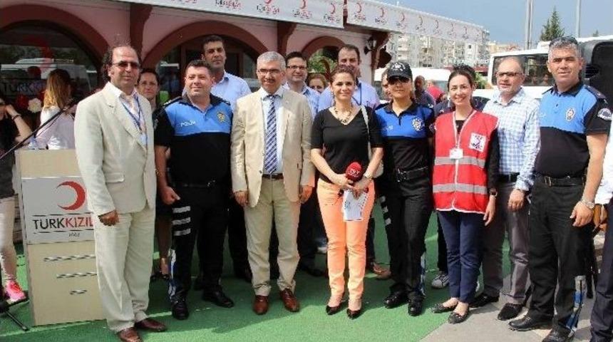 Kızılay&rsquo;ın İyilik Kervanı B&uuml;y&uuml;yor