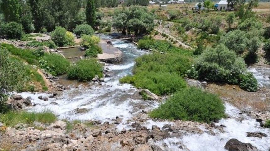 G&ouml;zelerin Korunması İ&ccedil;in Valiyle G&ouml;r&uuml;şt&uuml;ler