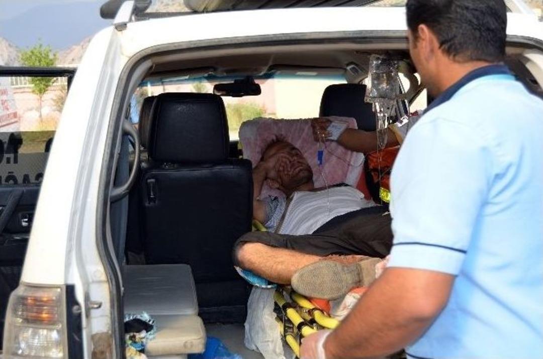 Taziye Evinde Yenen Yemekten 20 Kişi Zehirlendi