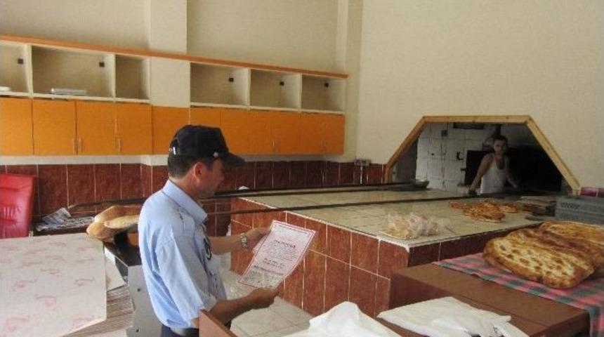 K&ouml;rfez Zabıtası Fırınları Denetledi