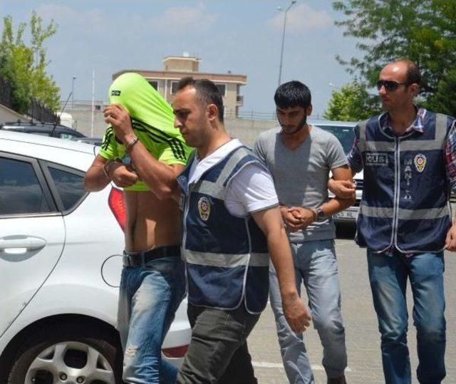 Manisa Ve İzmir'de Uyuşturucu Operasyonu: 8 Gözaltı