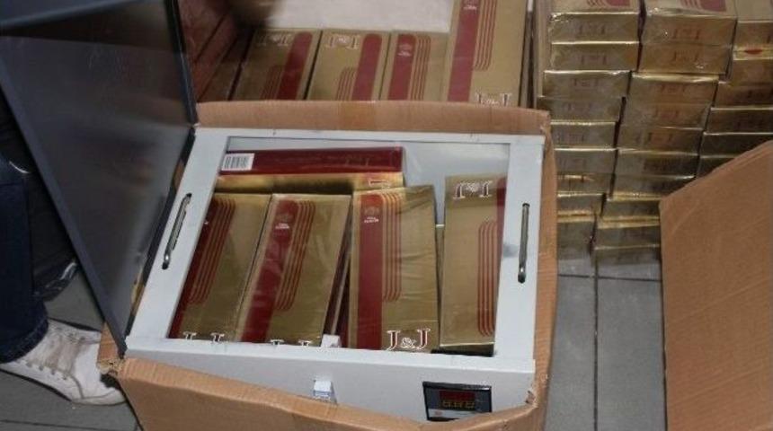 Elektrik Panosundan Ka&ccedil;ak Sigara &Ccedil;ıktı