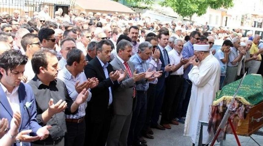Destici, Eskişehir&rsquo;de Cenaze T&ouml;renine Katıldı