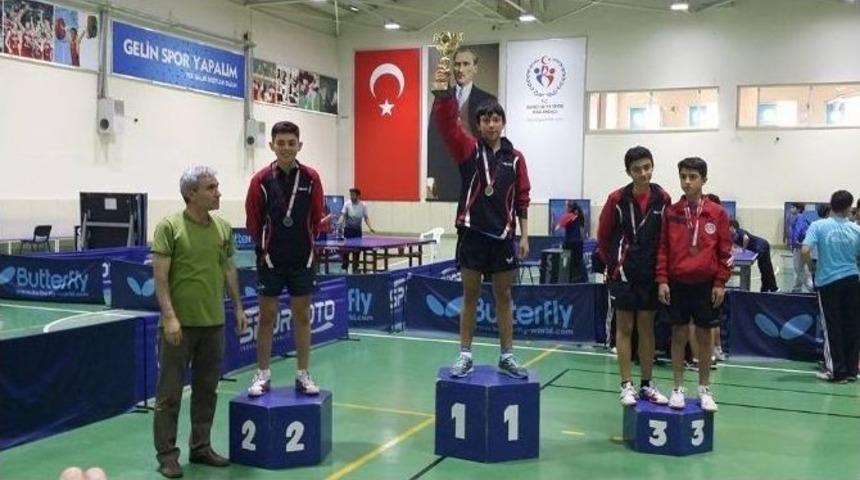 Yalovalı Raketler Yıldızlar T&uuml;rkiye Şampiyonası&rsquo;na Damga Vurdu