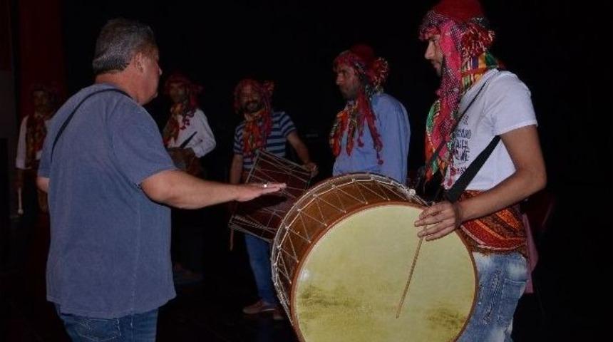 (&ouml;zel Haber) Bilecik&rsquo;te Ramazan Davulcuları &Ouml;zenle Se&ccedil;ildi