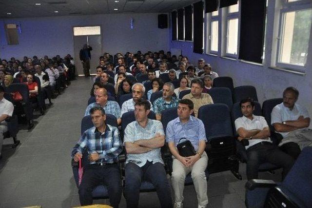 Bozüyük’te Öğretmenlere Yönelik Eğitim Semineri