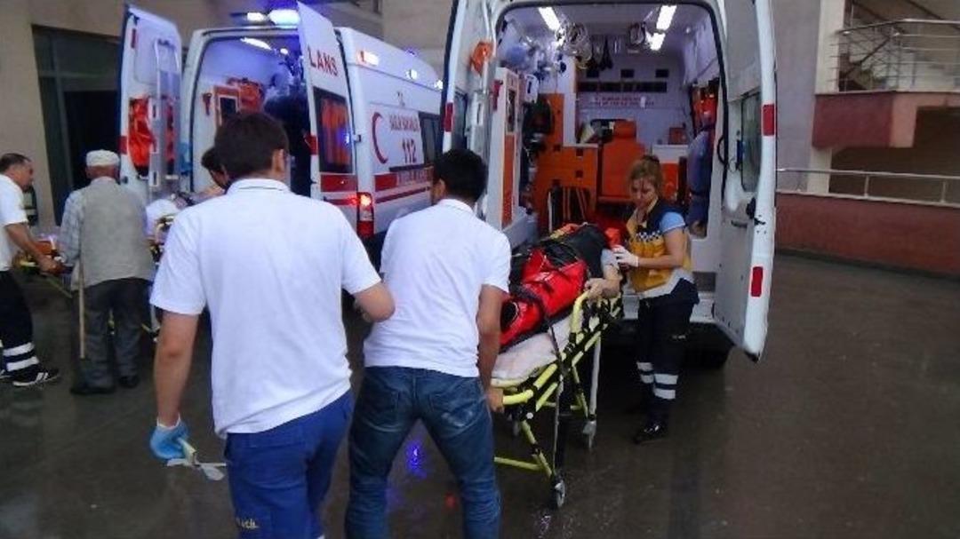 Sakarya&rsquo;da Silahlı Kavga: 1 Yaralı