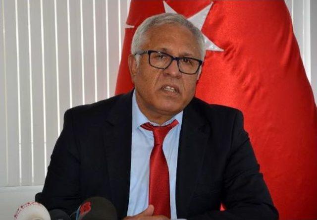 Kardemir Karab&uuml;kspor, H&uuml;seyin Kalpar la S&ouml;zleşme Imzaladı 1