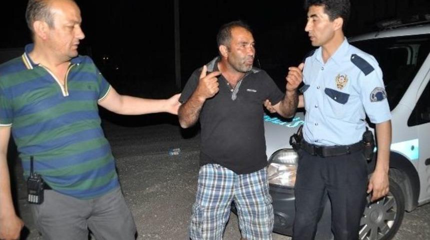 Polisten Ka&ccedil;an Alkoll&uuml; S&uuml;r&uuml;c&uuml; Yakalanınca Ağladı