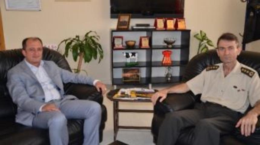 Albay Koca&rsquo;dan Veda Ziyareti