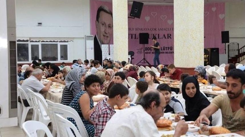 B&uuml;y&uuml;kşehir&rsquo;den Vatandaşlara İftar Yemeği