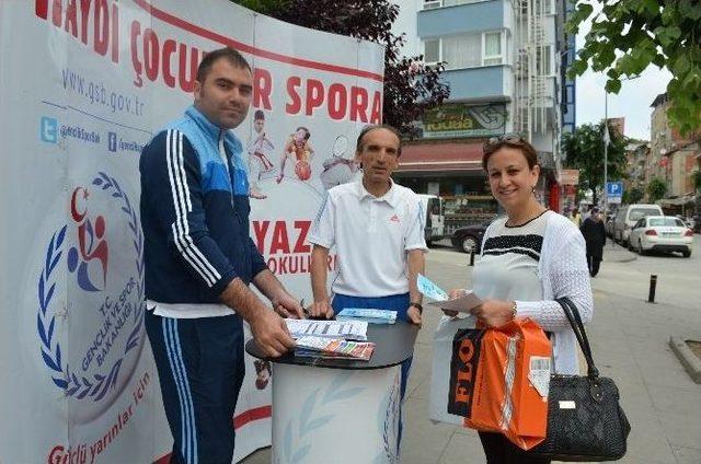 Yaz Spor Okulları İçin Vatandaşlar Bilgilendiriliyor