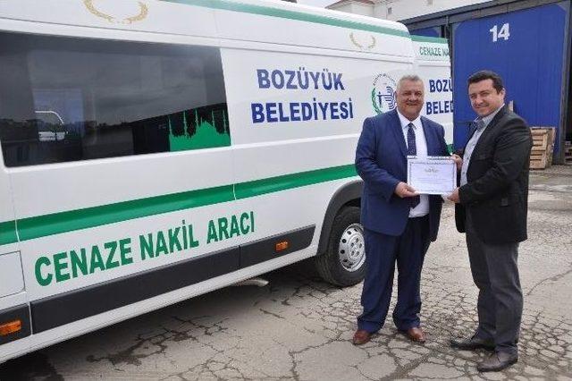 Bozüyük Belediyesine Cenaze Nakil Aracı Bağışlandı