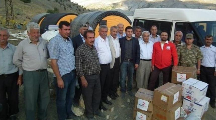 Kızılay&rsquo;dan 13 Aileye Gıda Yardımı