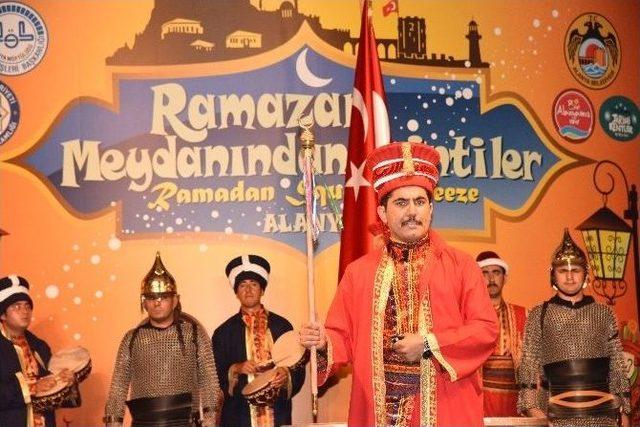 Ramazan Meydanı’nda Mehter Takımına Yoğun İlgi