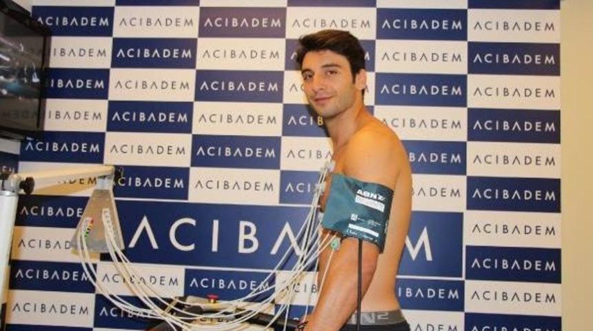 Beşiktaşlı Futbolcular Cenk Ve İsmail Sağlık Kontrol&uuml;nden Ge&ccedil;ti