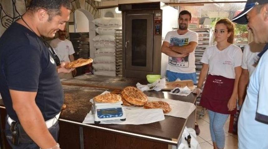 Edremit&rsquo;te Fırınlara Ramazan Denetimi