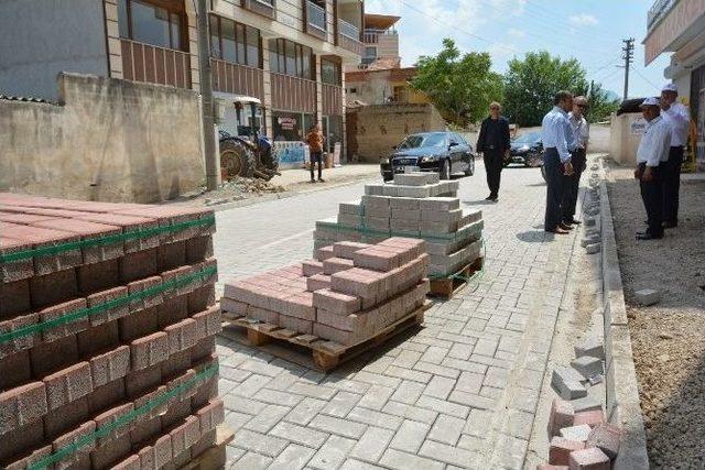 Yunusemre Belediyesi Asfalt Sezonunu Açtı