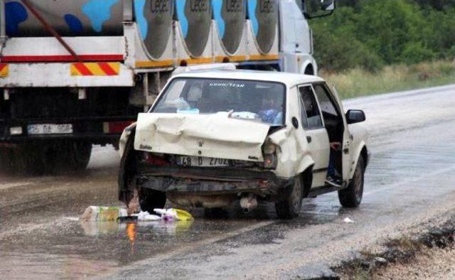 Burdur'da Zincirleme Kaza: 4 Yaralı