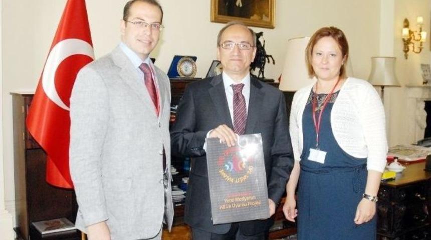 Mudanya Gazeteciler Derneği Londra&rsquo;da