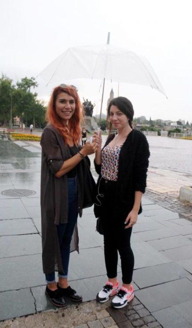 Antalya da Haziran Yağmuru Serinletti 1