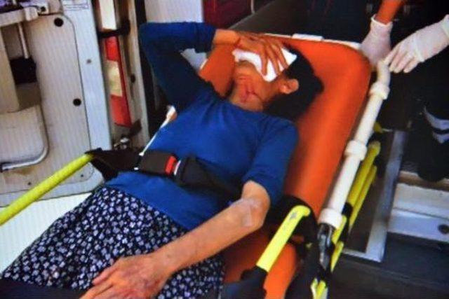 Boşanma Davası S&uuml;ren Eşini Bı&ccedil;akladı, Kayınvalidesini D&ouml;vd&uuml; 1